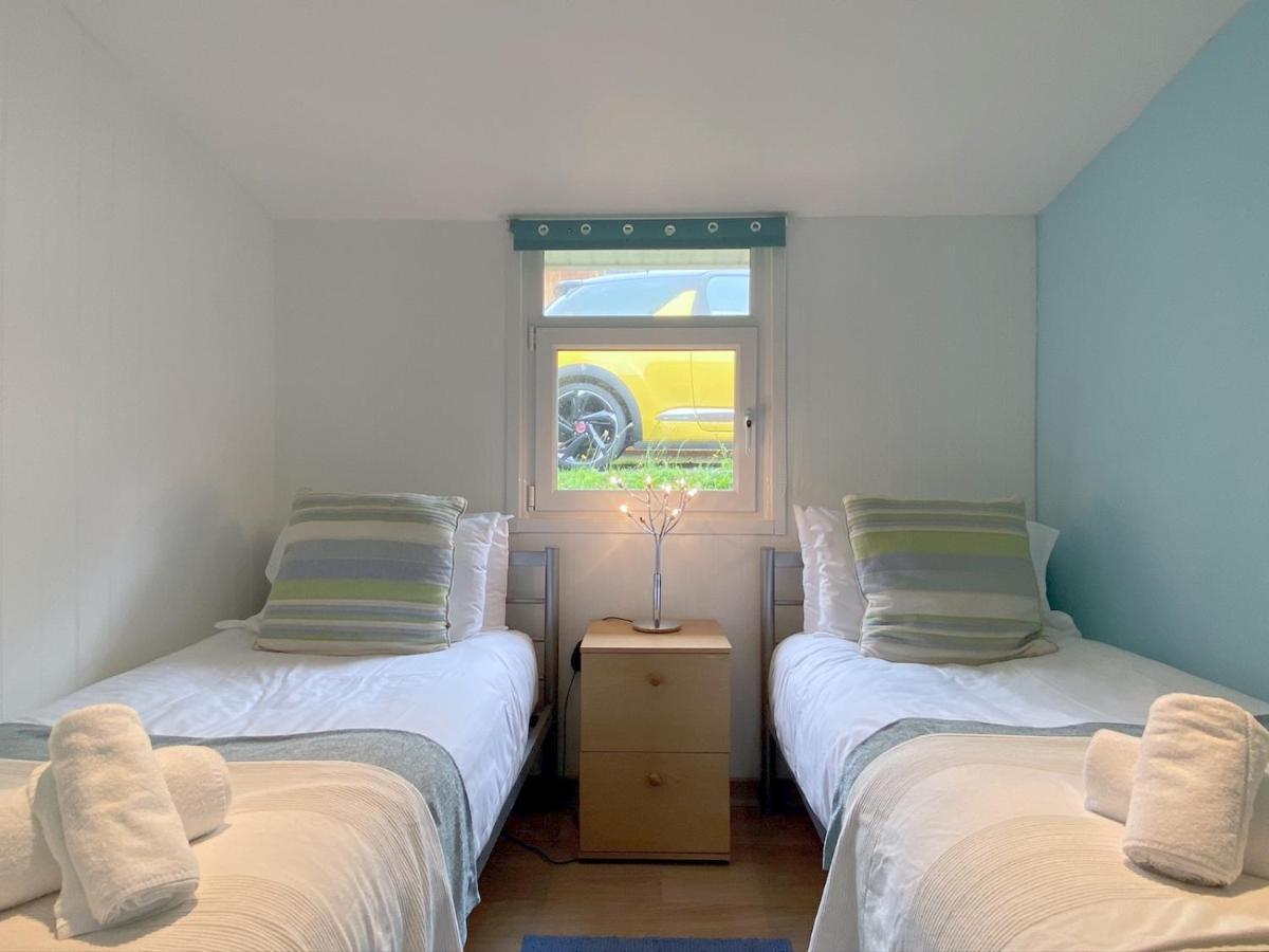 Pass The Keys Gower Beach Staycation Caswell Bay - Sleeps 4 Swansea Kültér fotó