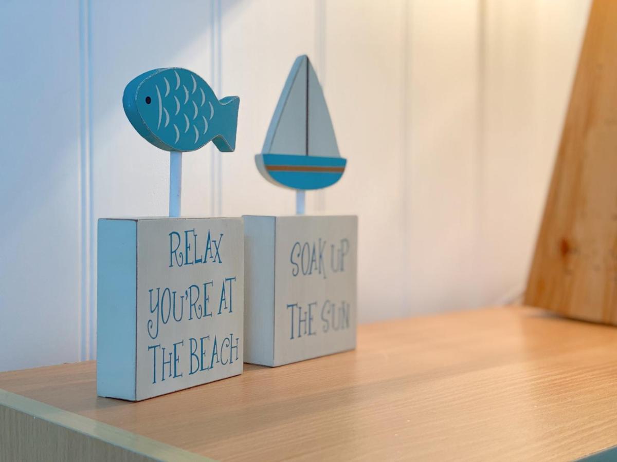 Pass The Keys Gower Beach Staycation Caswell Bay - Sleeps 4 Swansea Kültér fotó